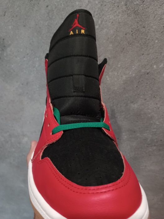 Air Jordan MID 1 Christmas