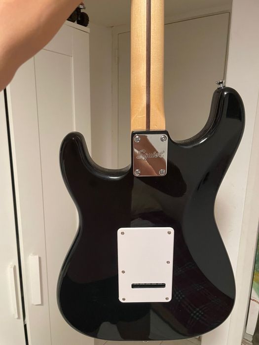 Guitarra eletrica, Fender SQUIER com amplificador