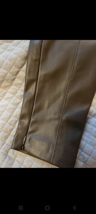 Spodnie skórzane woskowane zara xs s wysoki stan eleganckie