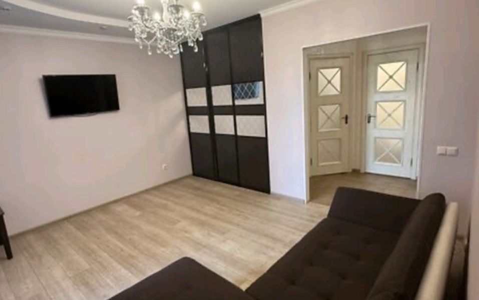 Оренда 2 к квартири в ЖК Сімейний