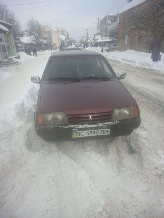 Продам ваз 21099