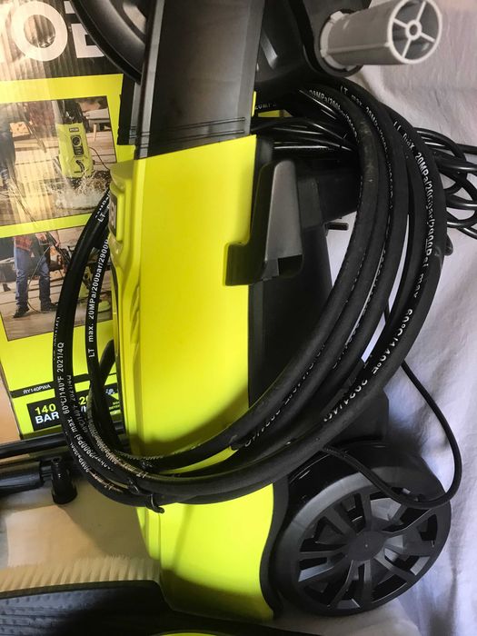 Мийка високого тиску RYOBI RY140PWA з Англії