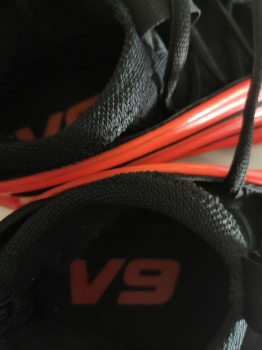 Ténis Adidas  V9 Vermelho