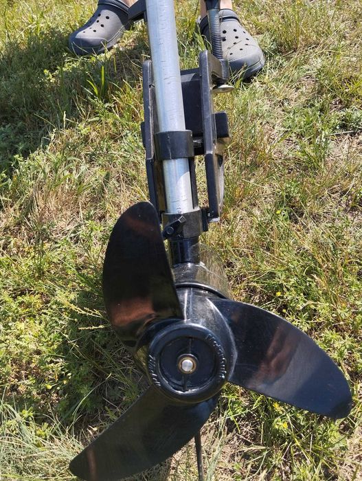 Silnik Motorguide elektryczny zaburtowy łódka ponton Motor Guide 54 lbs 12V