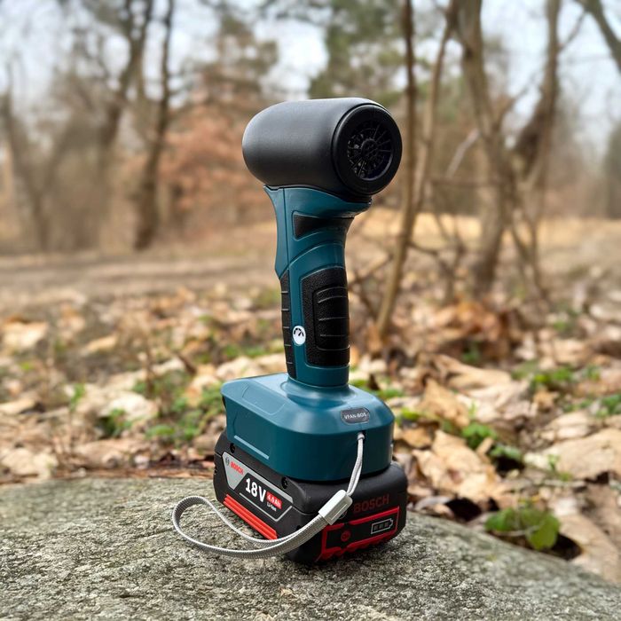 Mocna Poręczna Dmuchawa Do Czyszczenia Elewacji Na Baterię BOSCH 18V