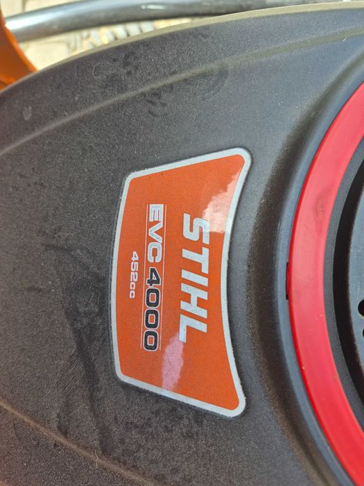 Traktorek do trawy stihl Rt