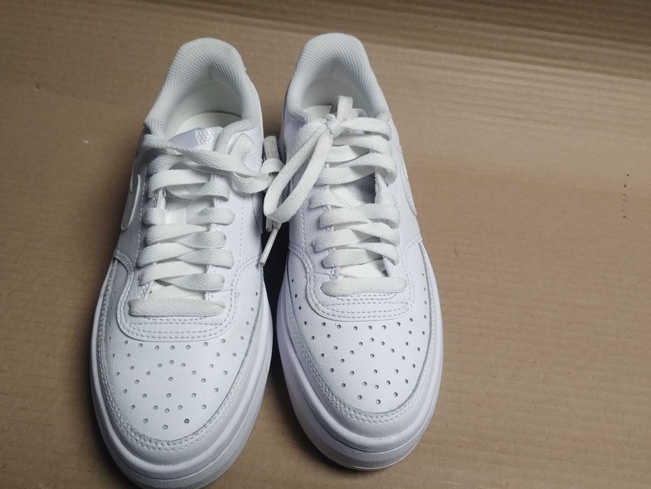 buty sportowe Nike Court 36,5  idealny stan