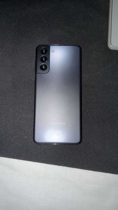 Telemóvel Samsung Galaxy S21 Avariado. Ler descrição