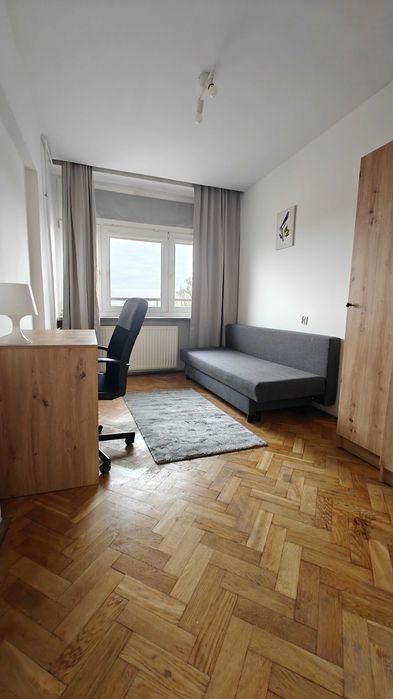 pokoje blisko metra politechnika