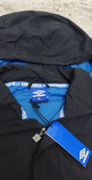 Оригінальний жіночий анорак Umbro