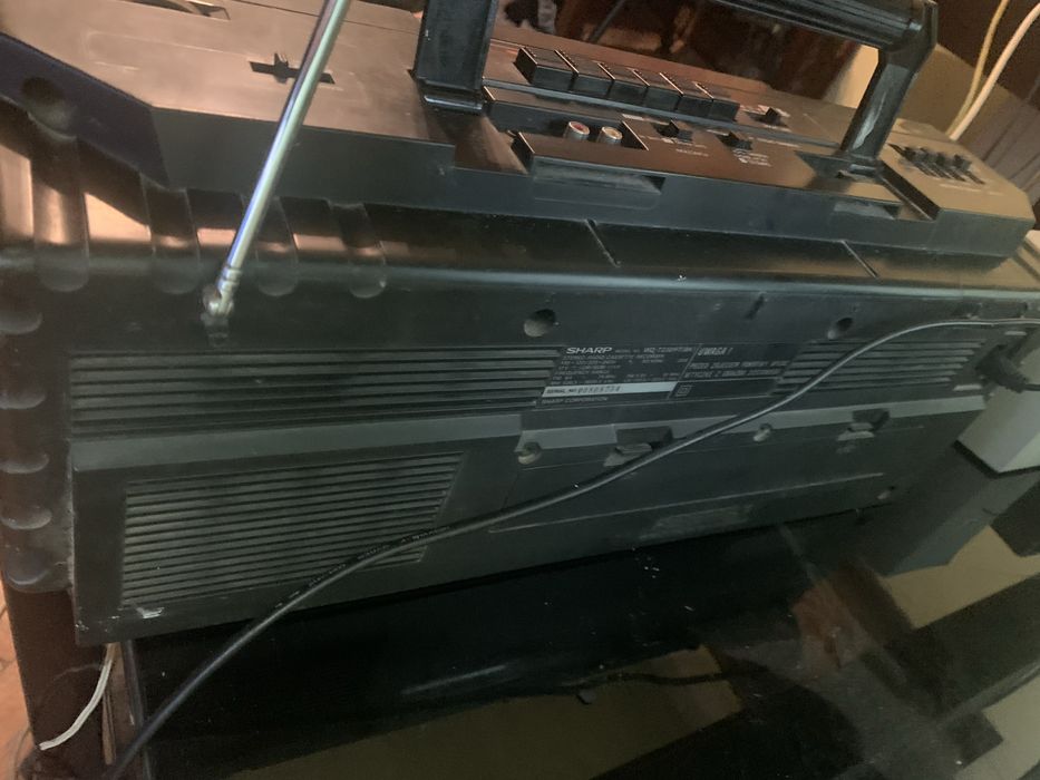 Магнітофон вінтажний SHARP