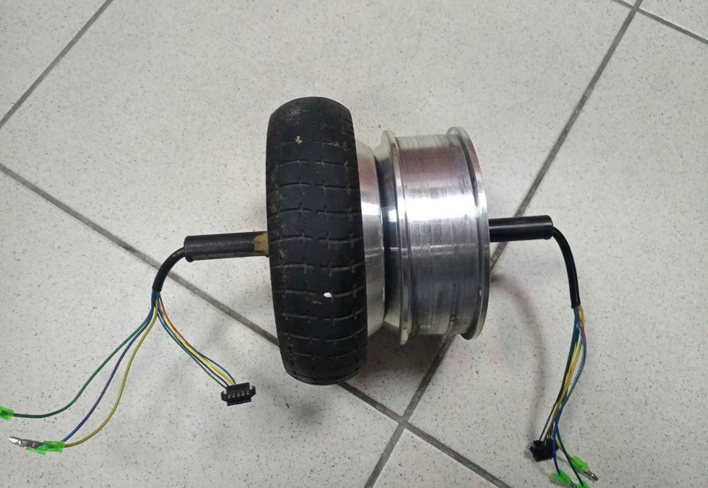 Мотор-колеса 6.5–10.5 дюймов 200–1500Вт Ninebot новые и б/у