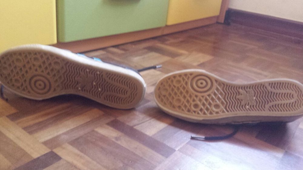 Sapatos adidas tamnho 38