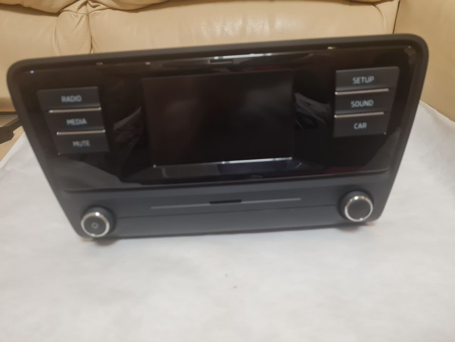 Магнітола Skoda A7 opігинал