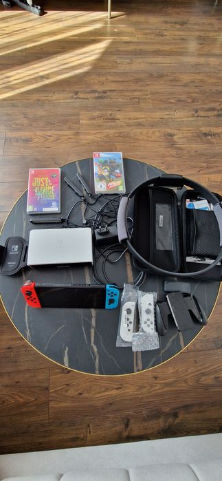 Sprzedam Nintendo switch sprawne 100 %