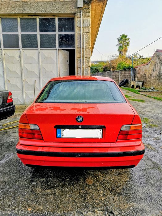 BMW 318i Gasolina