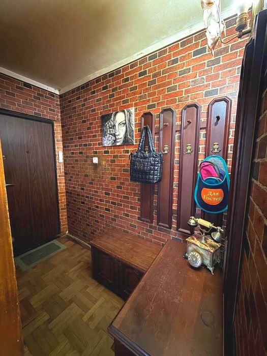 В продаже 3-х ком. кв. на Черемушках, классный этаж и локация!