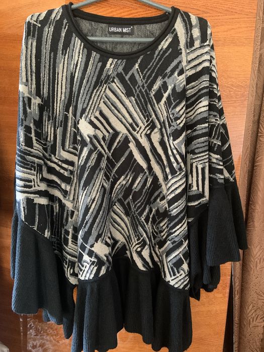 Пончо / кардиган новий, чорний з сірим, один розмір 46-56