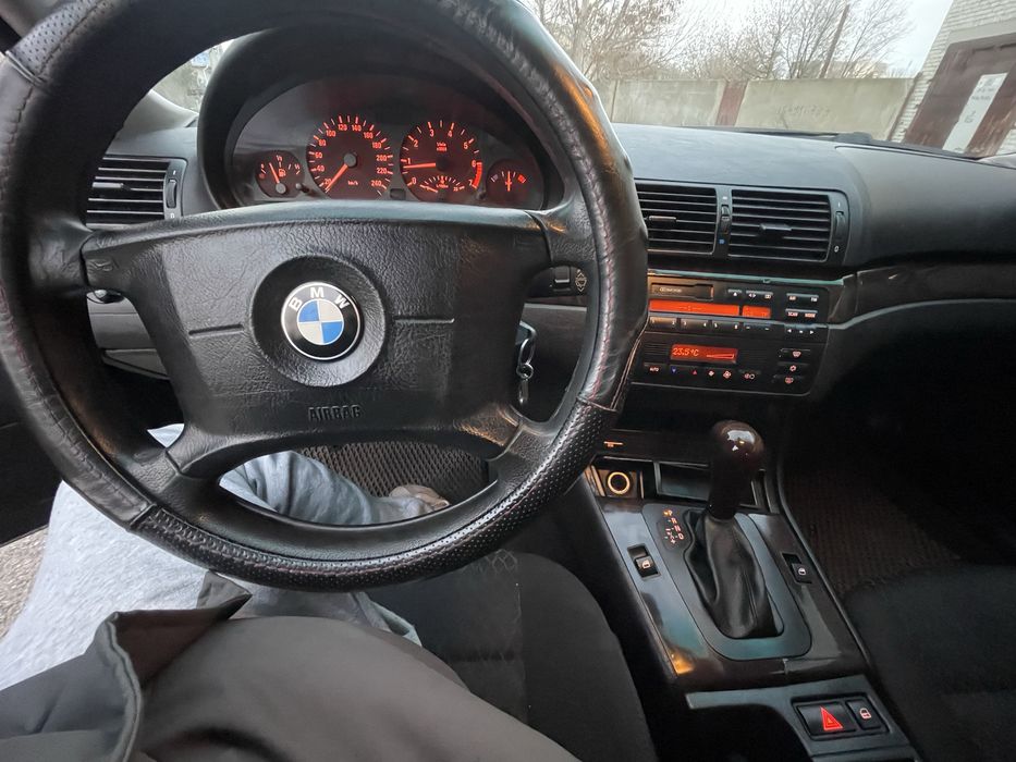 Bmw 3 Series 1.8 автомат