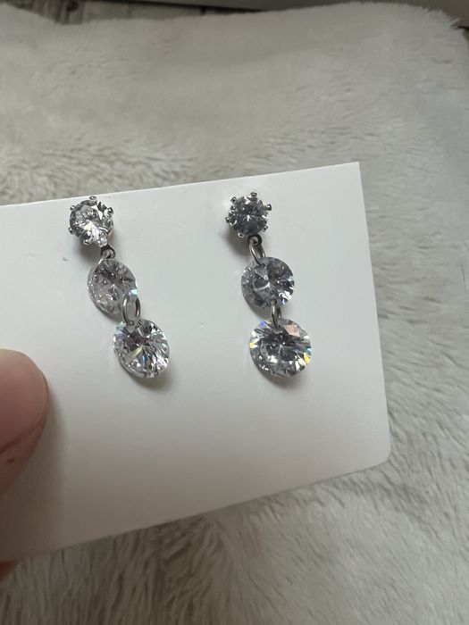 Piękne kolczyki cyrkonie