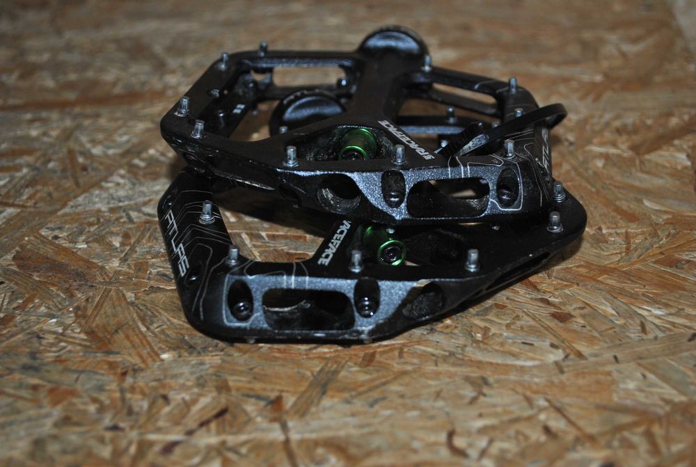 Idealne  Pedały Platformowe Race Face Atlas MTB DH Enduro