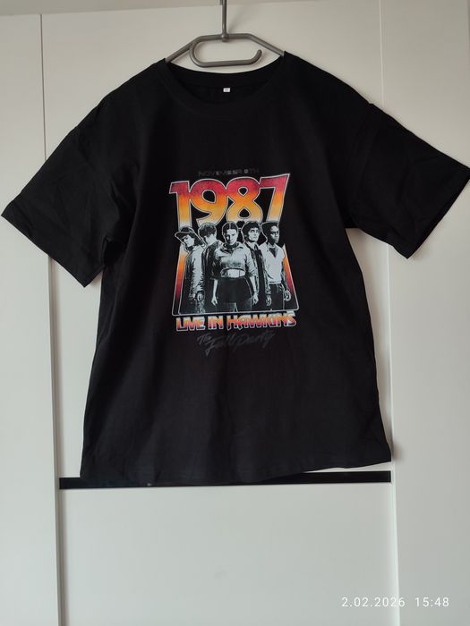 Czarny t-shirt stranger things 1987 Hopkins s
