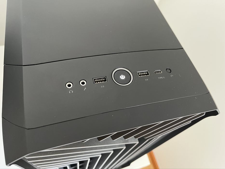 PC Desktop - RTX 4070 | 32Gb DDR5 | Ryzen 5 7500 | NVMe 1Tb