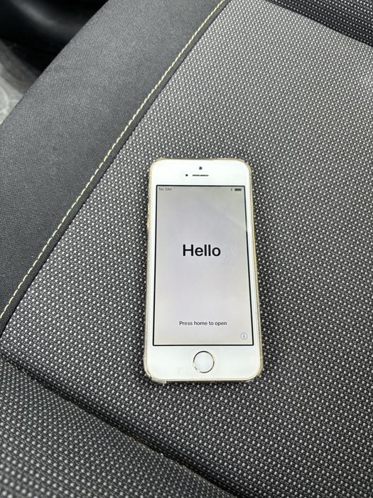 iPhone 5 gold usada