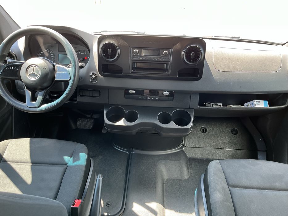 Мерседес спрінтер