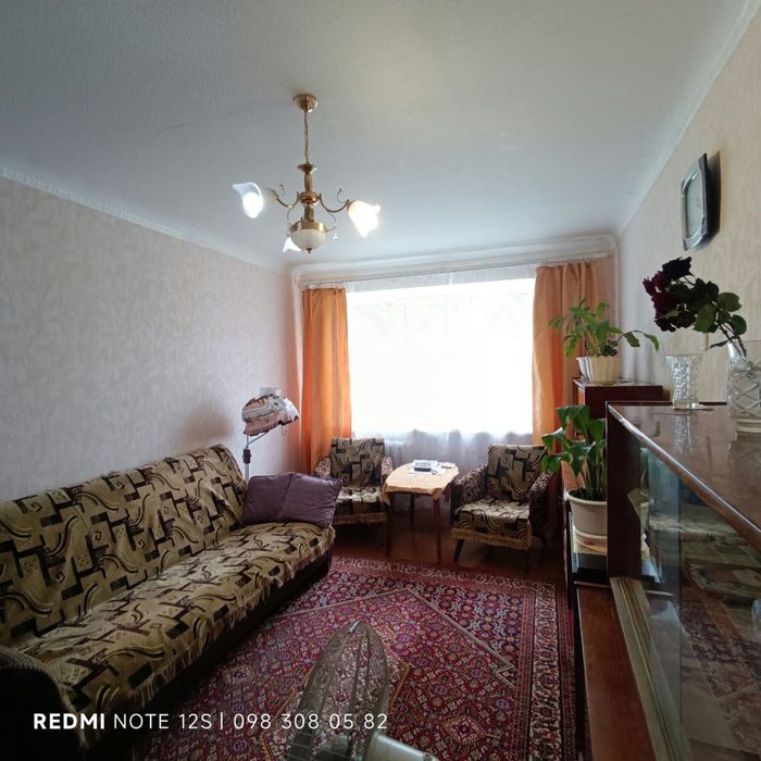 Продам 2х комнатную квартиру по ул З. Белой