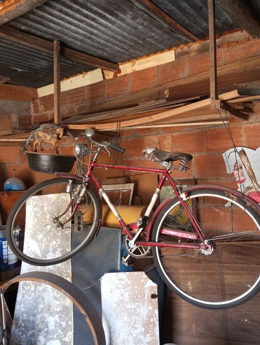 Vendo bicicleta dos anos 60