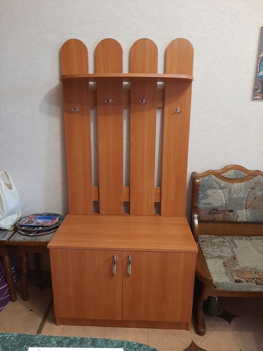 Вішалка+тумбочка для взуття