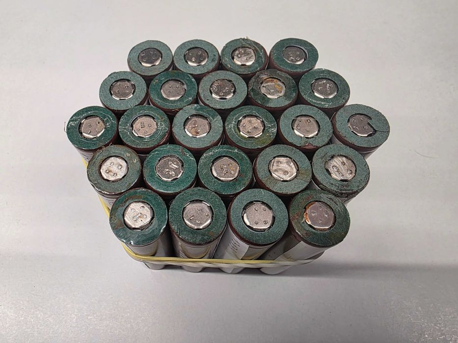 Pakiet 24 szt. testowanych ogniw 18650 CHY 1900 mAh Brzozowe