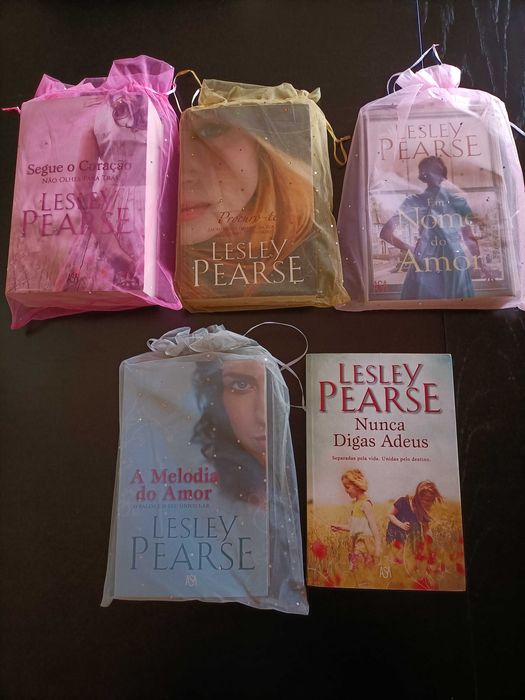 Jodi Picoult, Lesley Pearse, Dorothy Koomson, NRoberts, JMansell,Steel