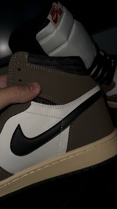 Jordan 1 travis.