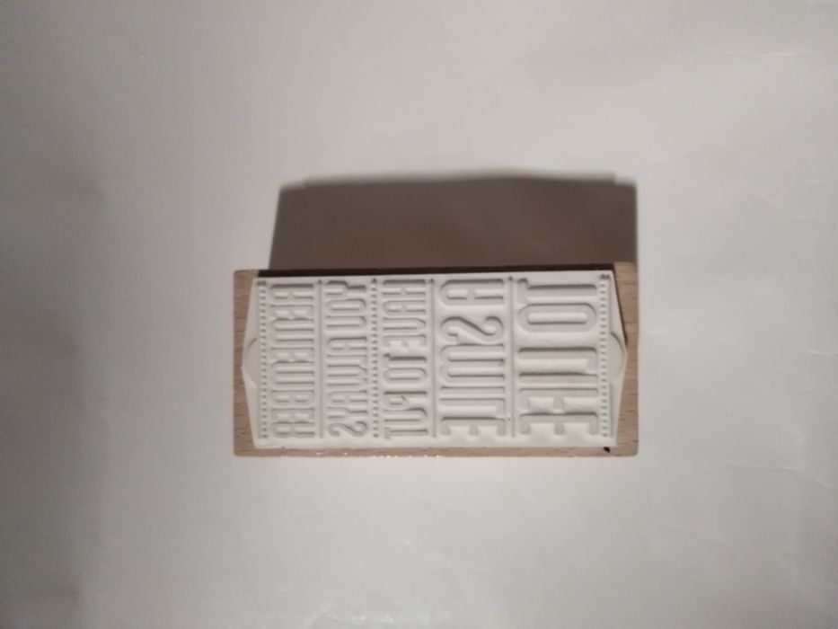 Carimbo em madeira 'Mr. Wonderfull' NOVO