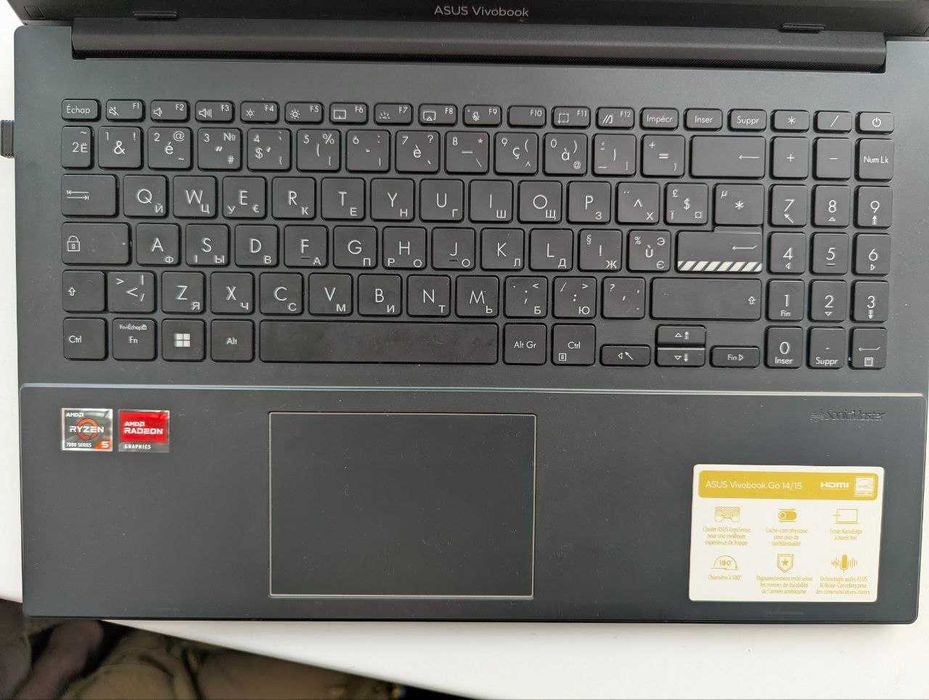 Ноутбук ASUS Vivobook Go 15 OLED (E1504FA-L1039W) Ідеальний стан