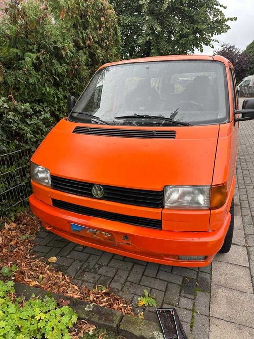 Автомобіль  VW T4 Transporter