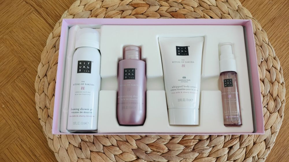 Rituals, zestaw podarunkowy S, Ritual of Sakura