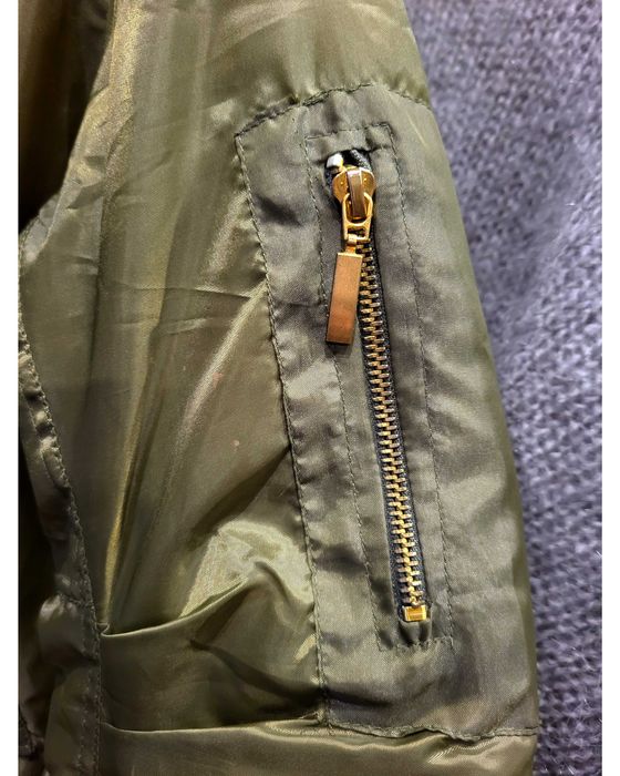 Бомбер жіночий PrettyLittleThing