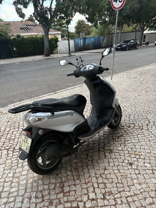 Piaggio Fly 125 bom estado. Uso pessoal