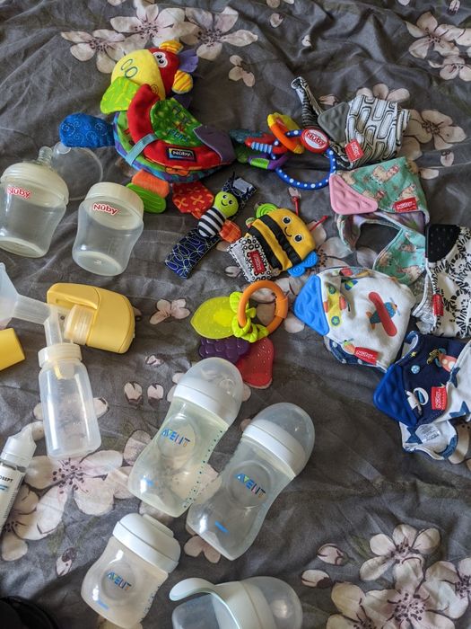 Молоковідсмоктувач Avent, Medela, Nuby , пляшечки , аспіратор для носа