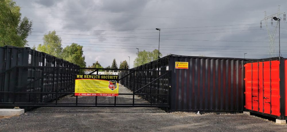 Magazyn 7,5 m2 Magazyn stacjonarny Alarm podjazd grupy ochrona )