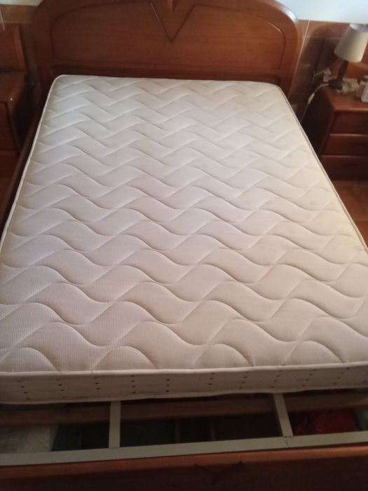 Colchão ortopédico com extrato de cama