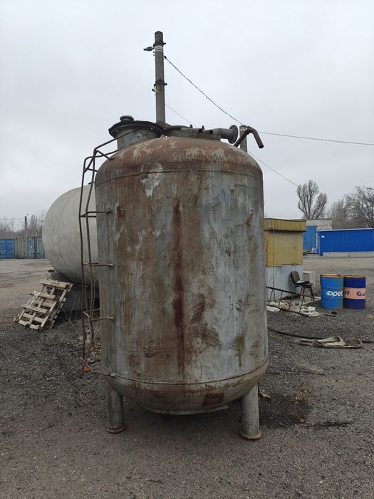 Ємність,ёмкость,бочка,резервуар 7м.куб.