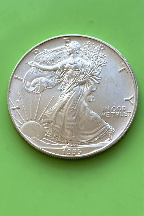 Срібна монета 1 долар США 1995 рік