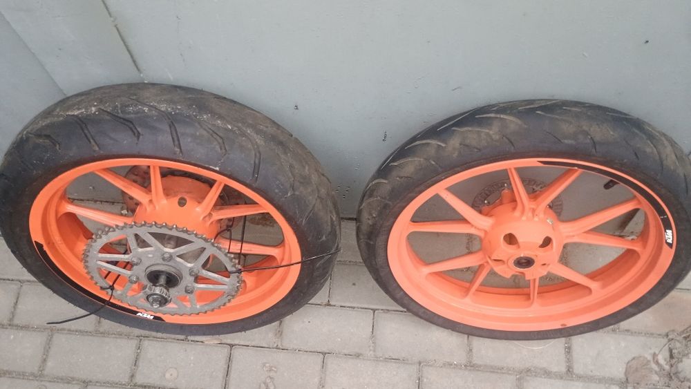 Koła KTM Duke 125/390