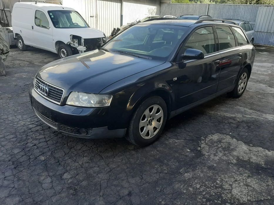 Audi A4 De 2001 para peças