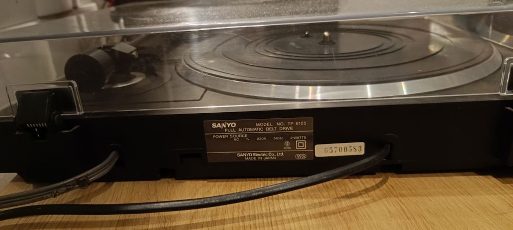 Gramofon sanyo tp 6125 automat