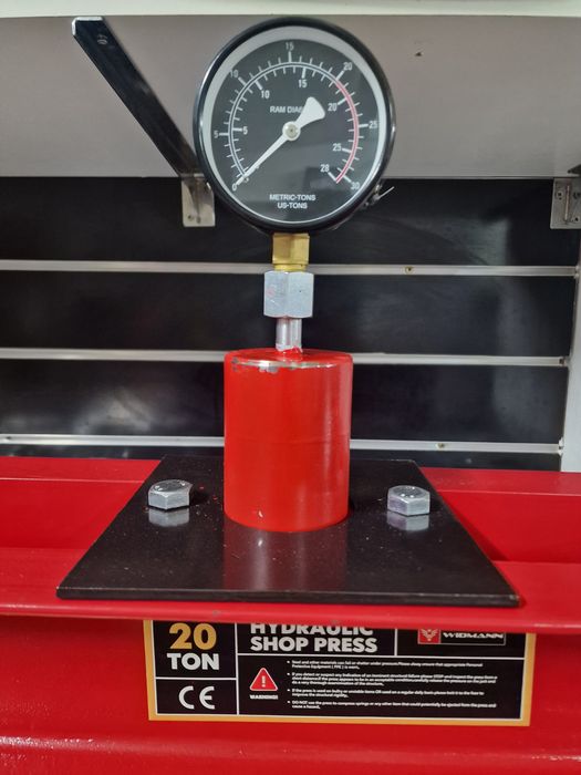 Prensa 20 toneladas novo